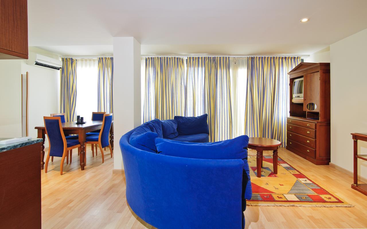Apartamentos Puigsapera 산 안토니 드 칼론헤 외부 사진